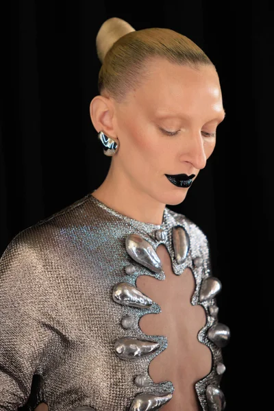 Look 2